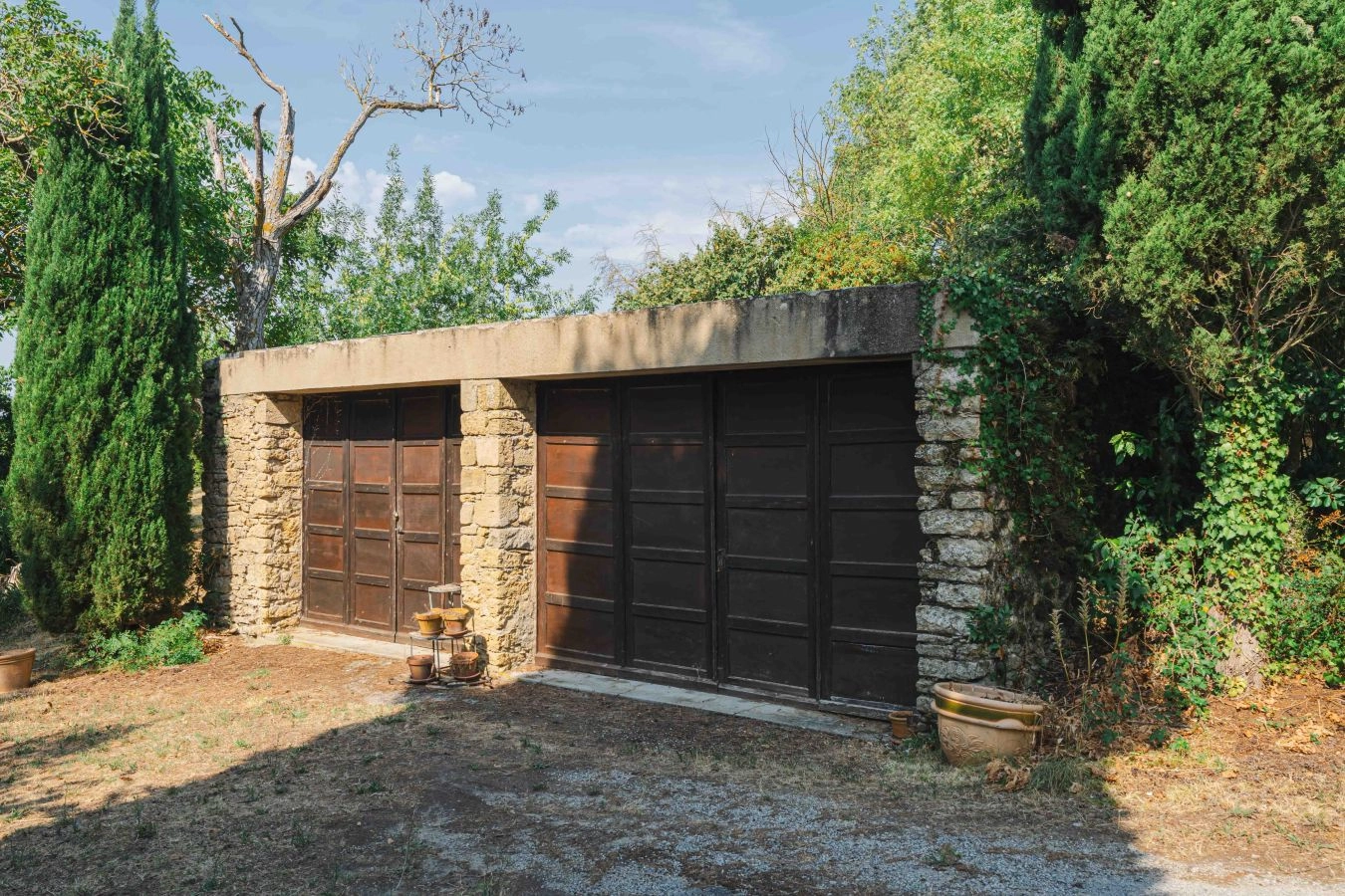 Ferme Lauragaise avec g&icirc;tes et d&eacute;pendances