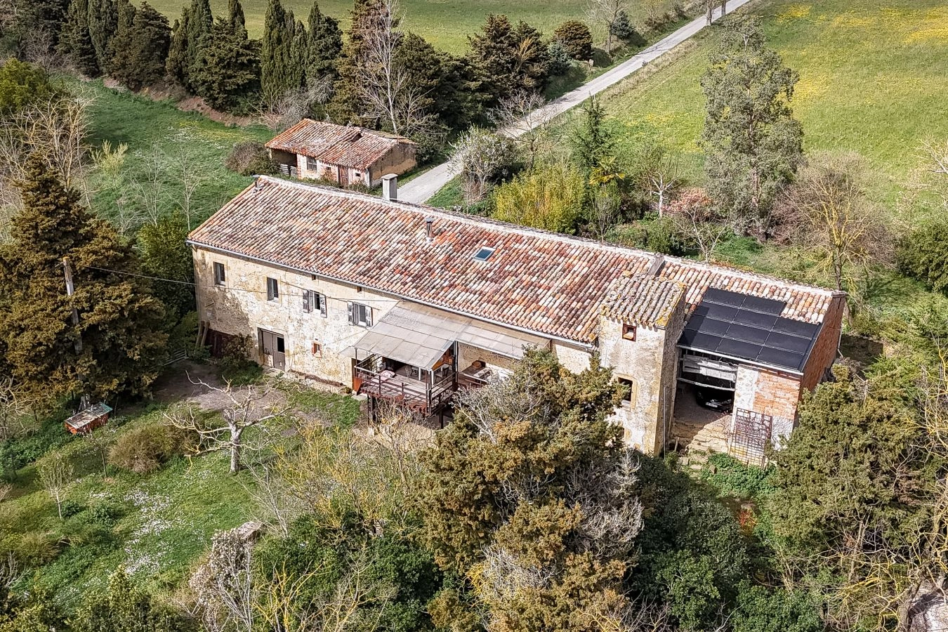Ferme Lauragaise r&eacute;nov&eacute;e - Vue Pyr&eacute;n&eacute;es