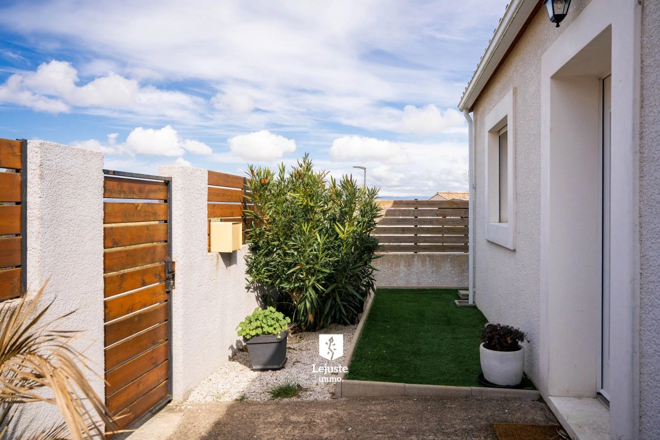  Maison moderne de 2021 aux portes de ville
