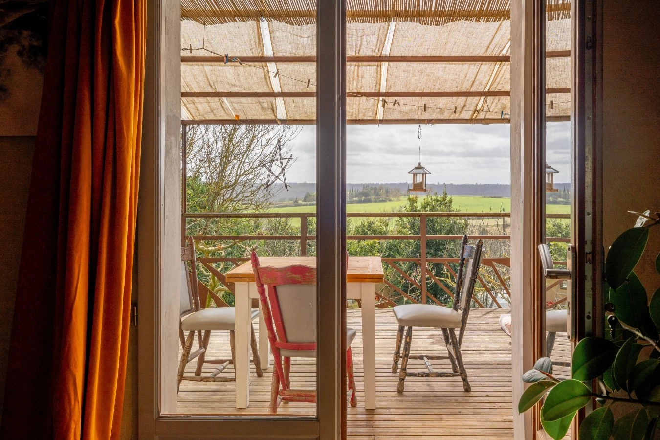 Ferme Lauragaise r&eacute;nov&eacute;e - Vue Pyr&eacute;n&eacute;es