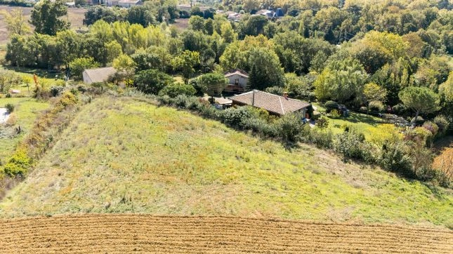  Terrain &agrave; b&acirc;tir avec vue imprenable