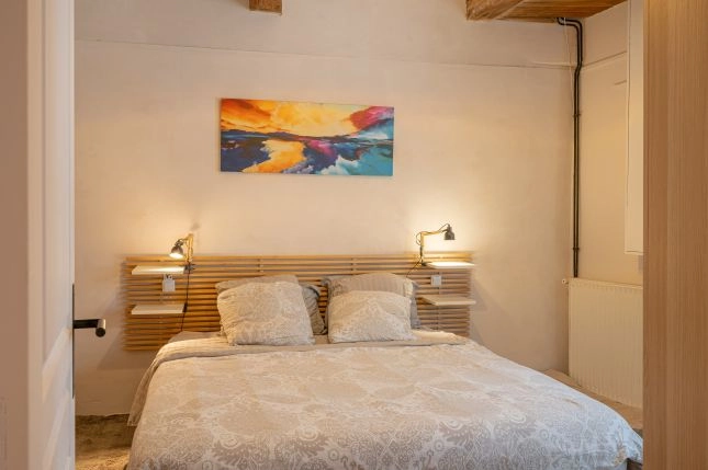  Maison de ville r&eacute;nov&eacute;e avec suite parentale