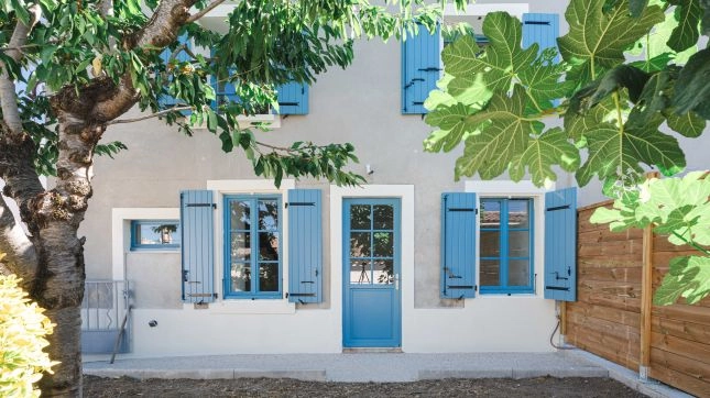 Maison neuve avec jardin